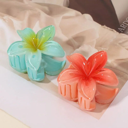 MIRABELLE Plumeria Hårklämma