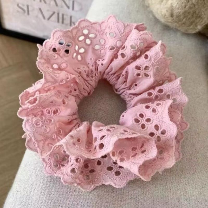 ESMERALDA SCRUNCHIE