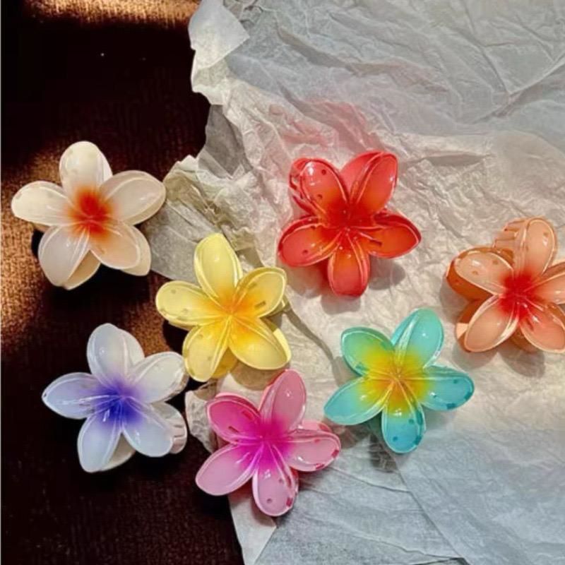 MIRABELLE Plumeria Hårklämma