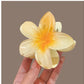 MIRABELLE Plumeria Hårklämma