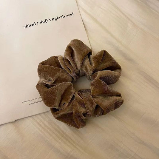 VELVET TOUCH SCRUNCHIE