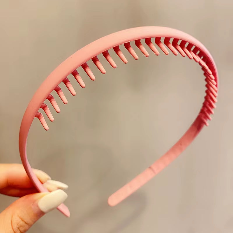 MATTE Formgivande Diadem